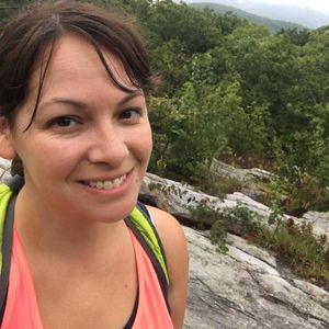 Meet your Posher, Lauren